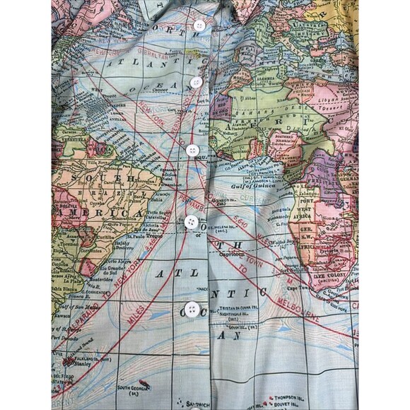 Miss Look Linen Button Down World Map Long Sleeve Blouse Women's Size Medium - Picture 2 of 11
